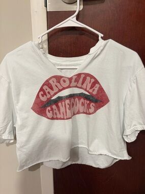 White 'Carolina Gamecocks' Graphic Crop Top